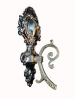 Blue City Decor Ferra Antique Metal Wall Lamp in Classic Luxe Finish - Image 8