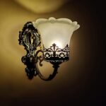 Blue City Decor Ferra Antique Metal Wall Lamp in Classic Luxe Finish - Image 2